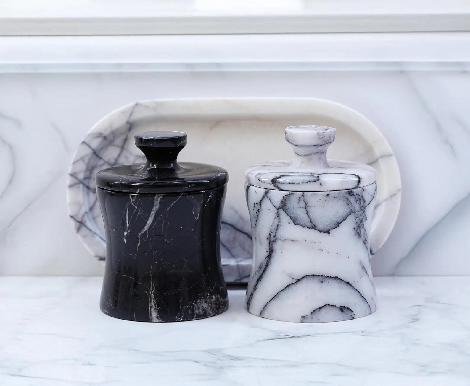 CLEMENZA 3-Piece Handmade Marble Jar Set with Tray – Black & White Marble Salt Cellar | Ege Home Decor